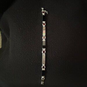 Sundance Onyx, Mother of Pearl and Red Stone Bracelet